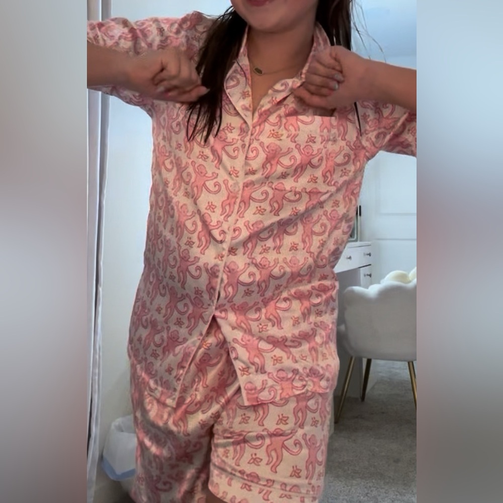 Fake Roller Rabbit pjs - Picture 8 of 8